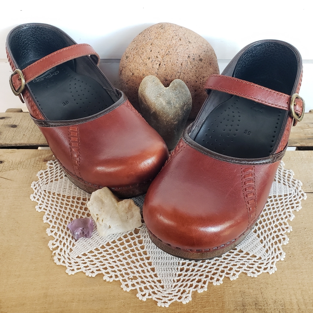 Cognac Dansko Pro Marcelle Mary Jane Clogs Straps Buckles Boho Cottage Prairie ♡ - Picture 2 of 11